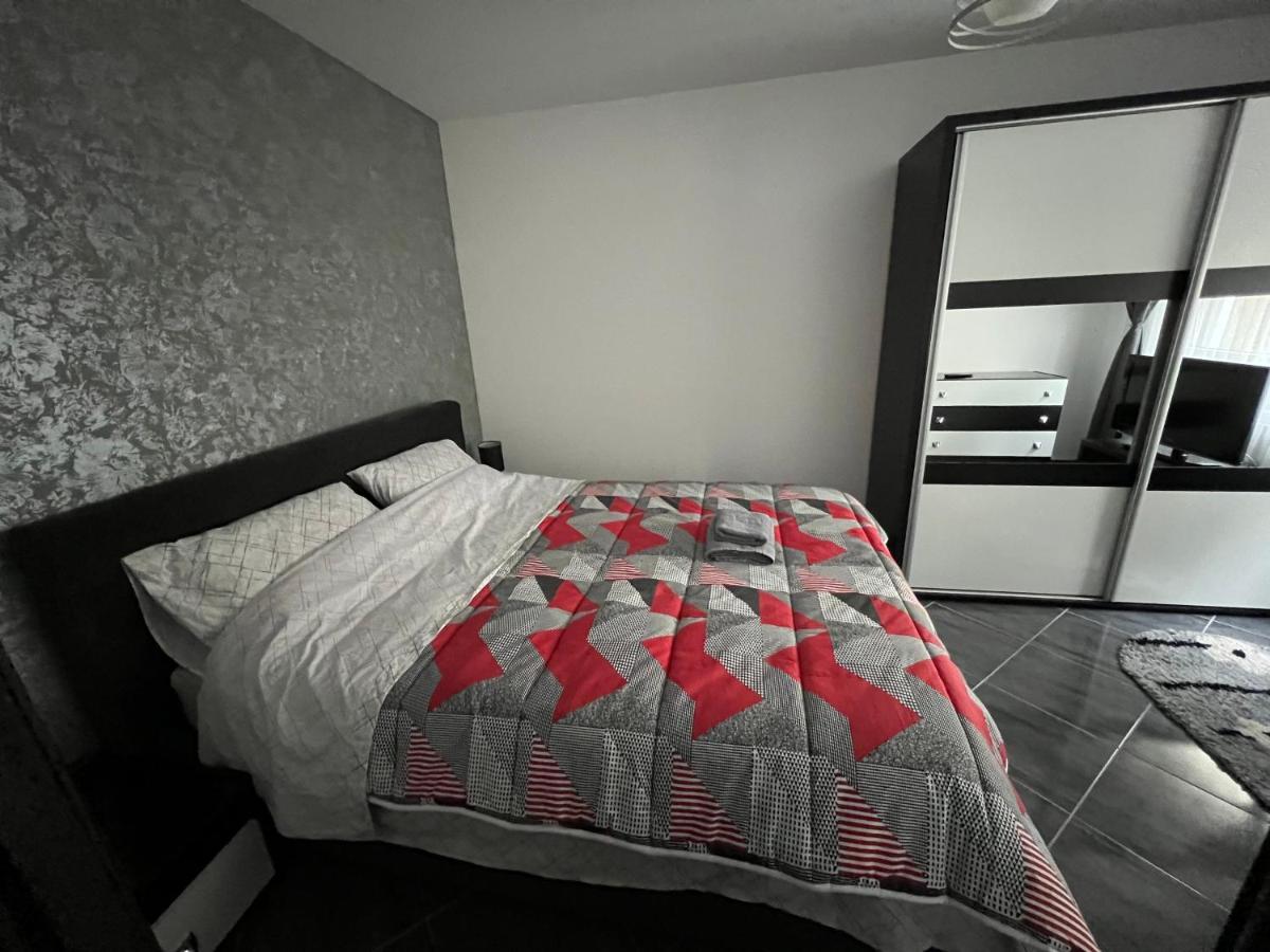 Apartament Spatios, Zona Centrala In Iasi公寓 外观 照片